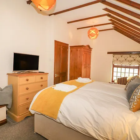 King's * Bedale